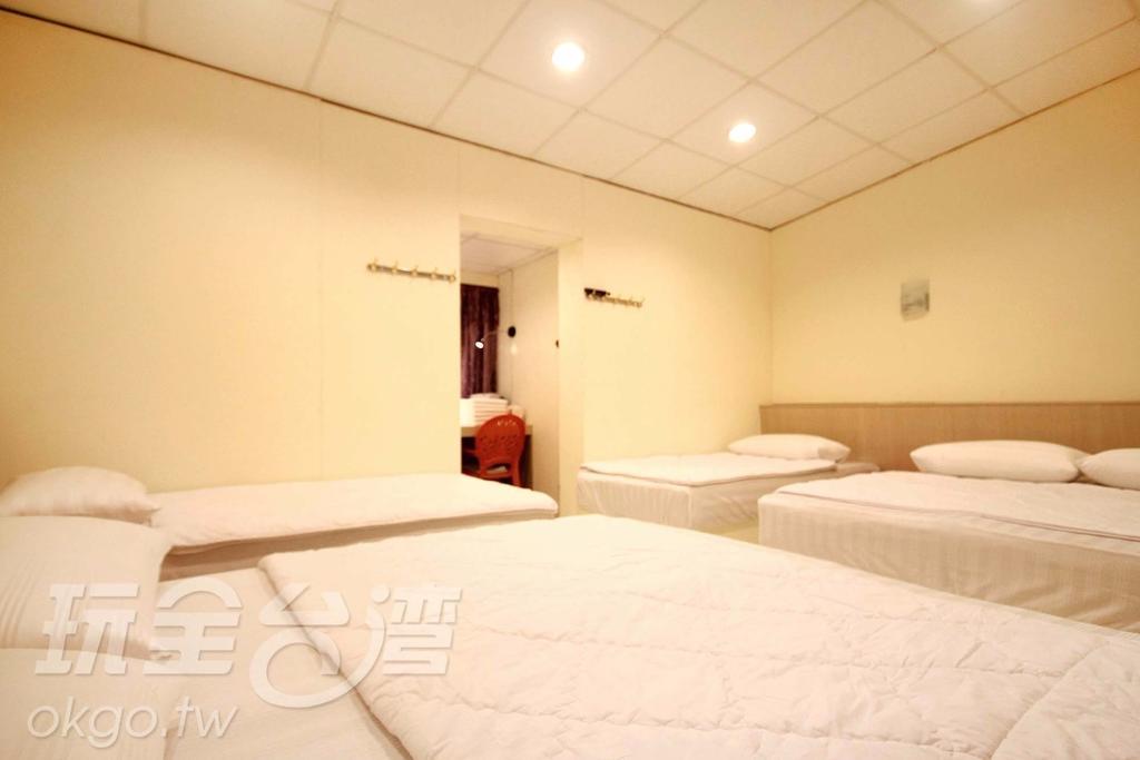 Sun Moon Star Hostel Budai 외부 사진